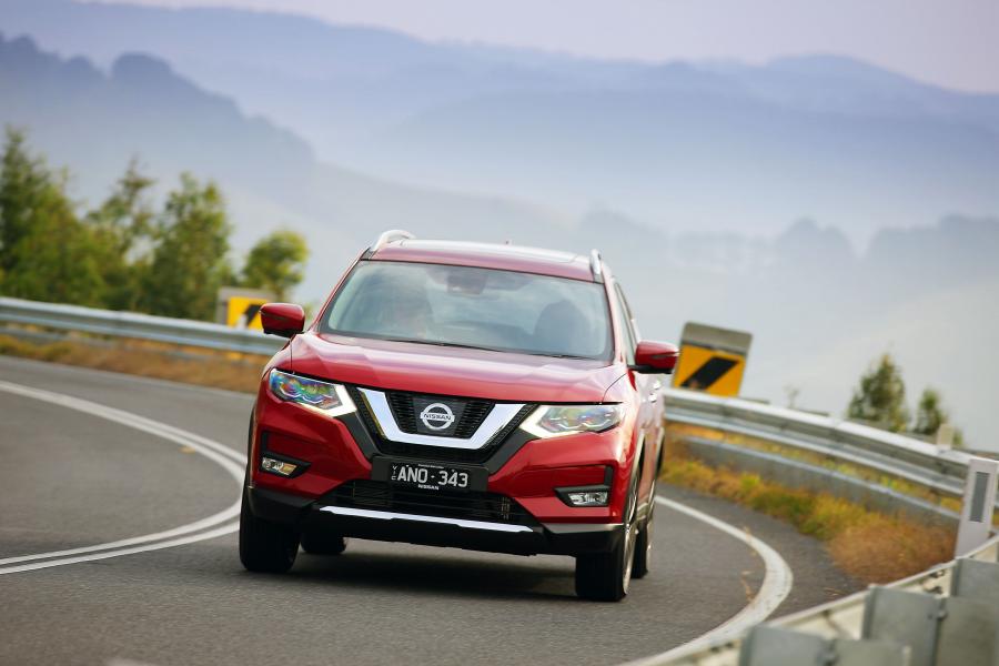  Nissan X-Trail 2017 года  (AU) (фото 4 из 40)